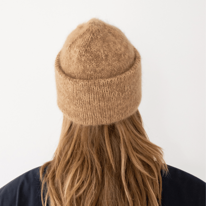 GAIA - Soft Haze Hat Opskrift (PDF, Dansk) - Gaia Garn - Strikkeopskrift